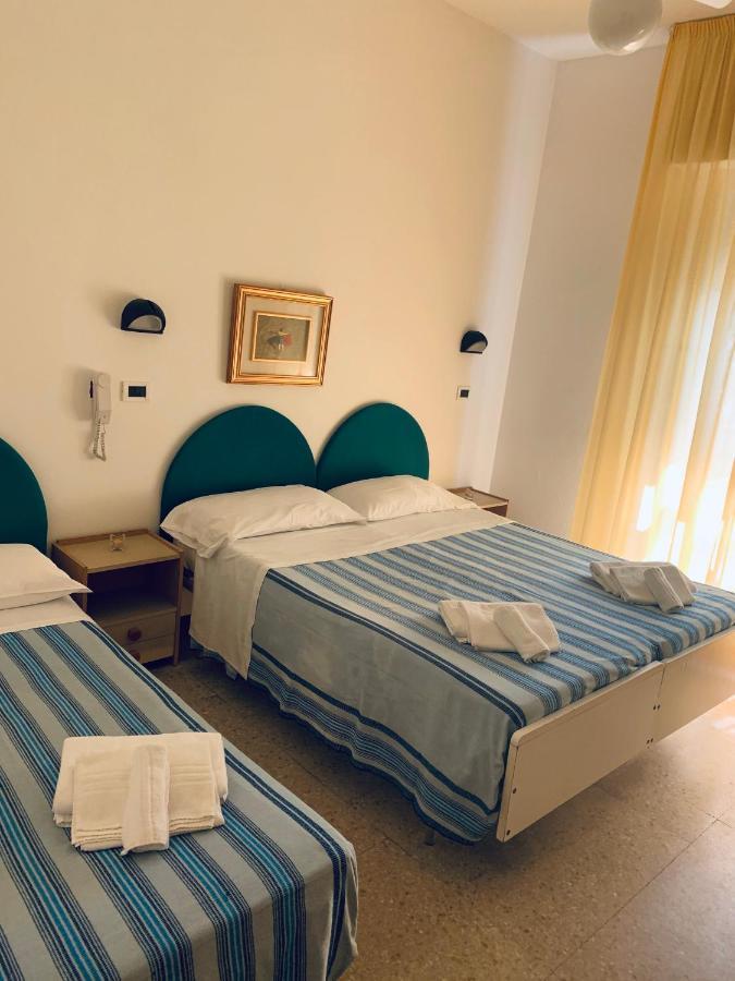 Hotel Maria Piera Rimini Esterno foto