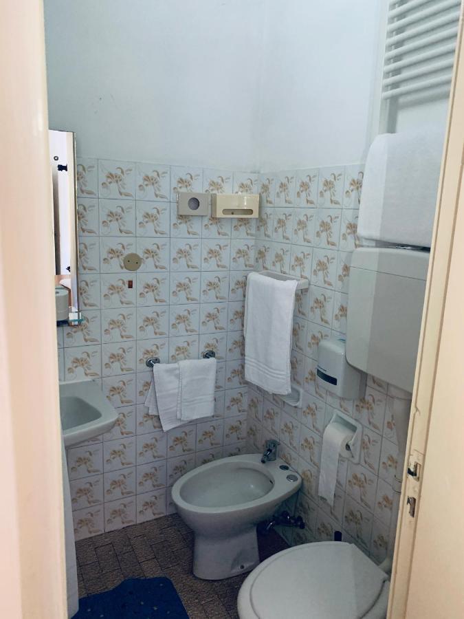 Hotel Maria Piera Rimini Esterno foto
